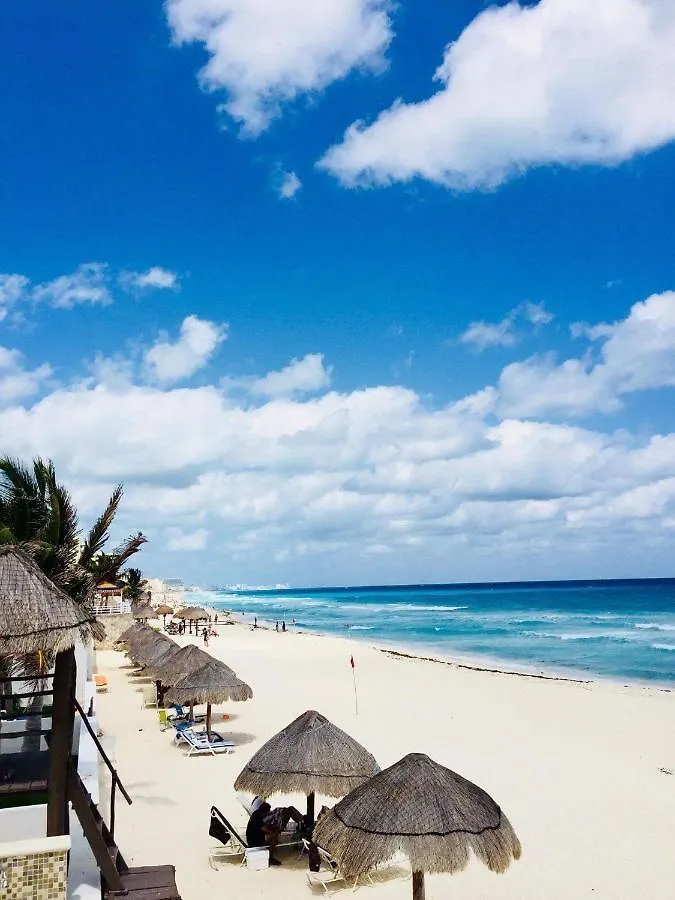 Brisas Apartment ZH Cancún
