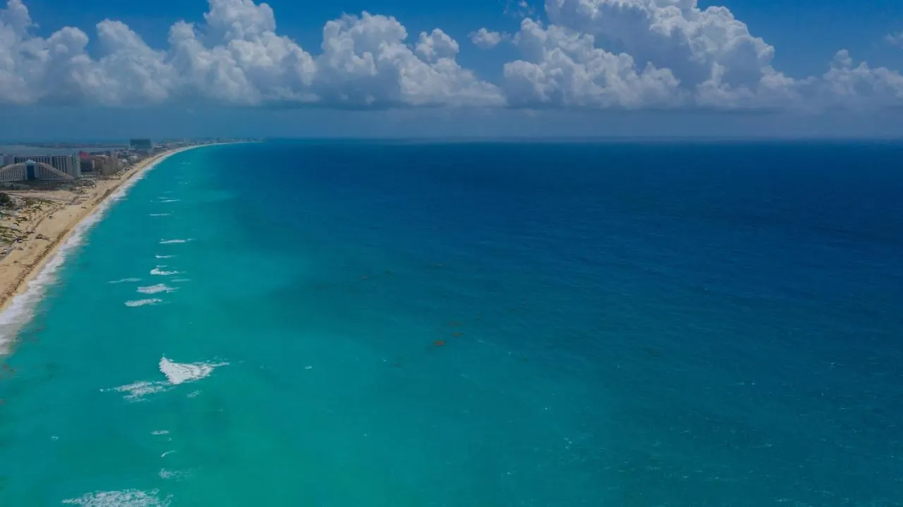 Brisas Apartment ZH Cancún